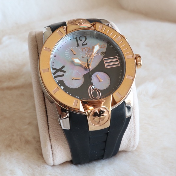 Mulco Ilusion Crescent Multifunction Unisex Watch - Picture 5 of 16